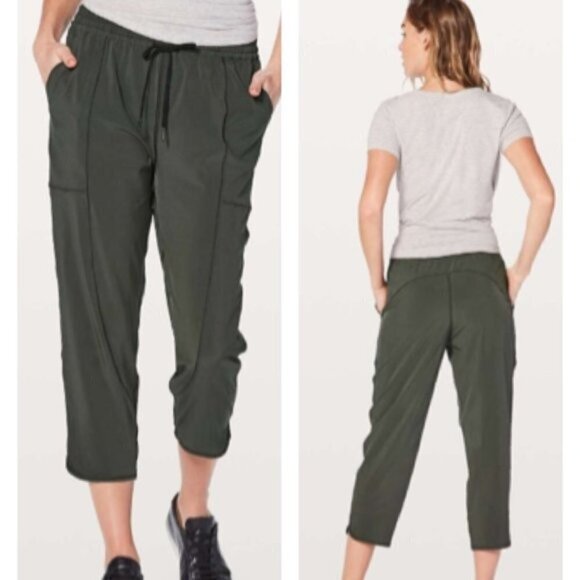Lululemon Army Green Lightweight Final Play 23" Cropped Travel Tech 4 Pants - Picture 1 of 8
